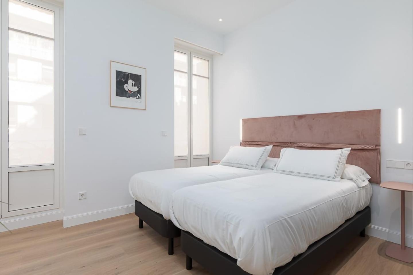 Mondrian New Ac Design Lovers Near La Concha San Sebastián Esterno foto